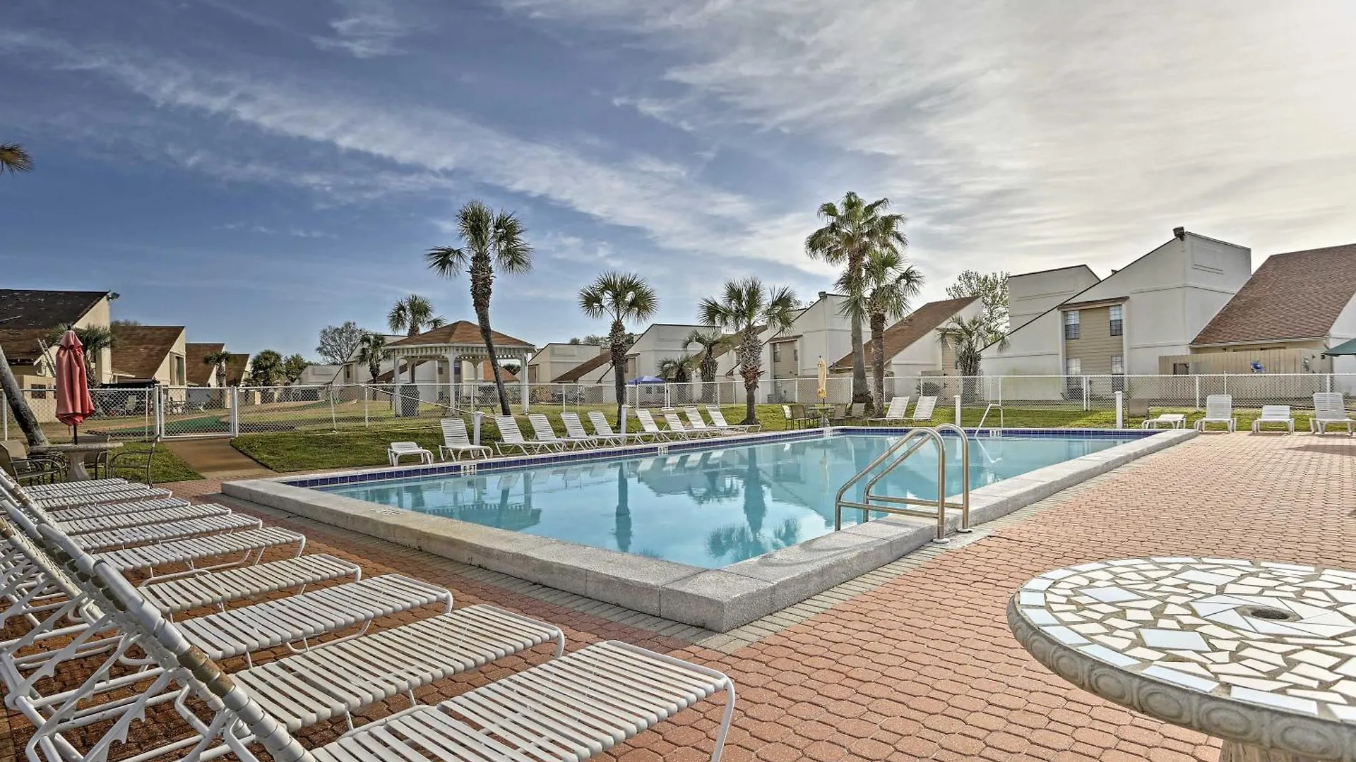 Διαμέρισμα Pcb Condo With Patio And Resort Perks Walk To Beach! Panama City Beach